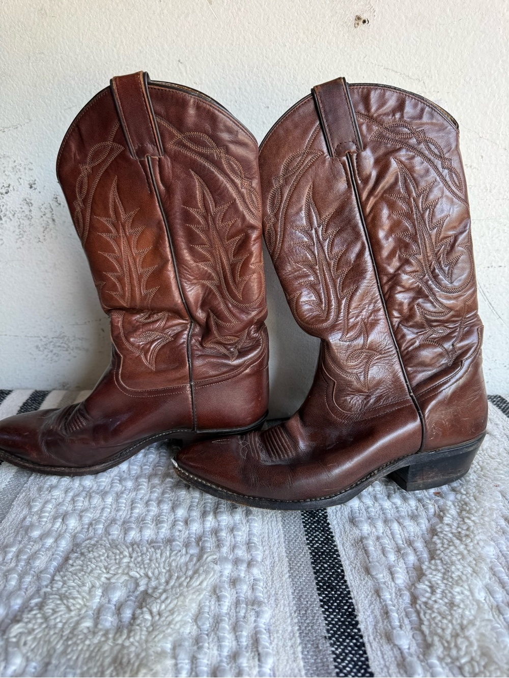 Tony Lama Brown Embossed Leather Western Boots